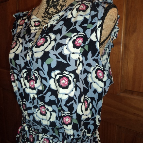 Dress - Picture 3 of 5